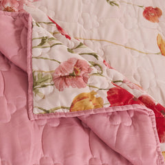 Breeze Floral Quilt Set