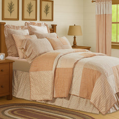 Camilia Patchwork Quilt