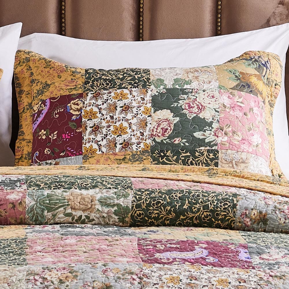 Antique Chic 5 Piece Daybed Quilt Set