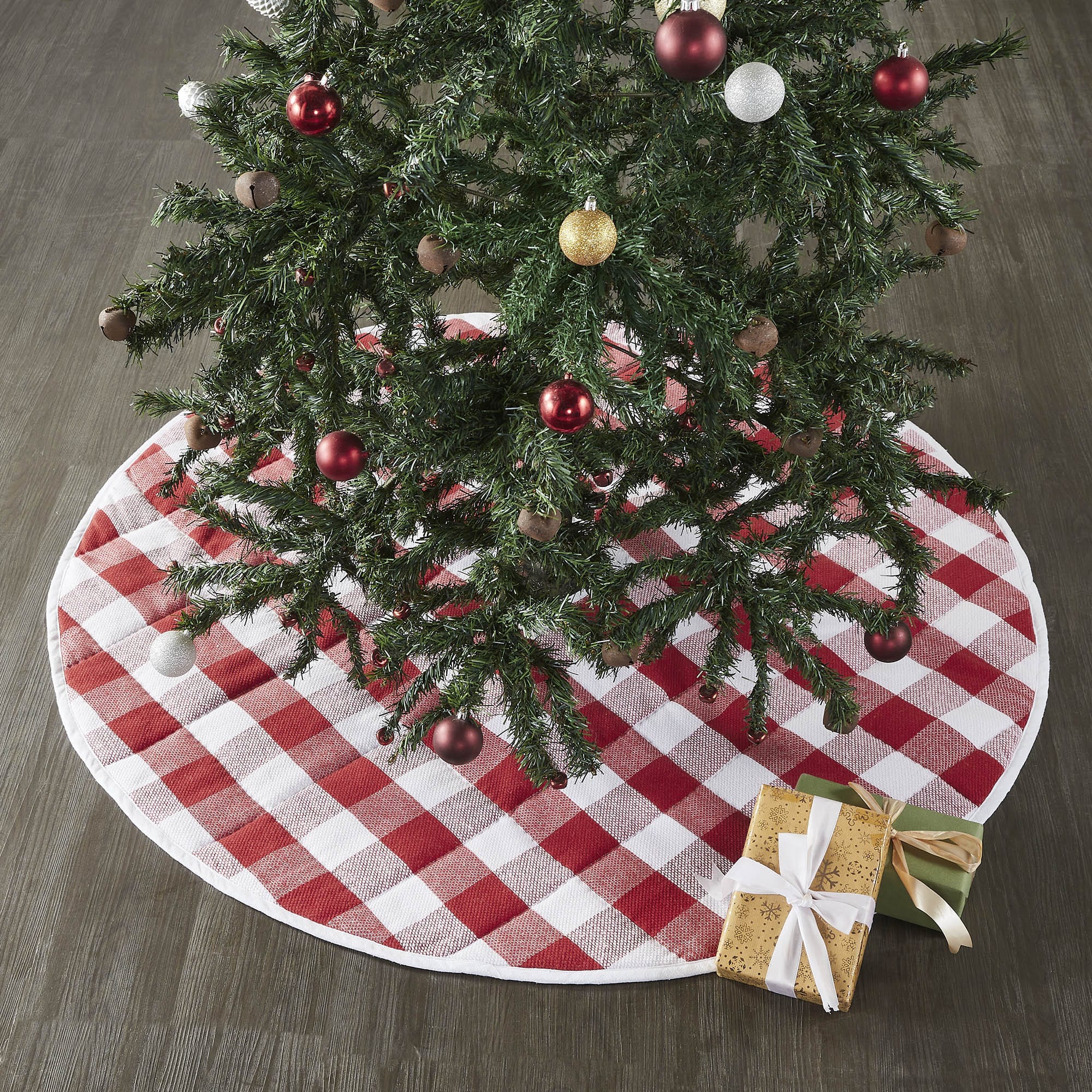 Annie Red Buffalo Check Quilted Tree Skirt